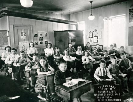 Friess Lake School - 1949